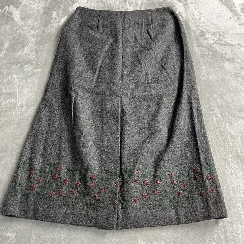 VTG Cabela's Skirt Size 16 Gray Wool Blend A Line Long Embroidered Floral Winter
